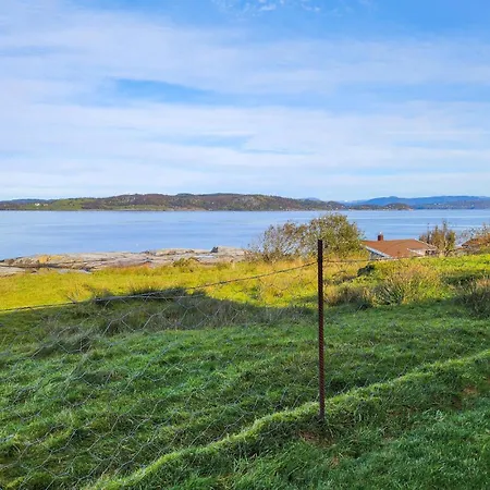 Amazing In Rennesoy With House Sea View