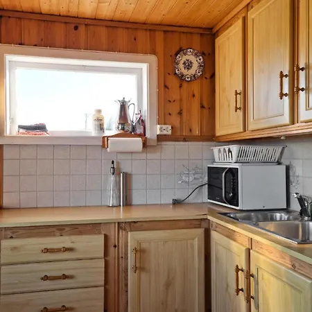 Amazing In Rennesoy With House Sea View *